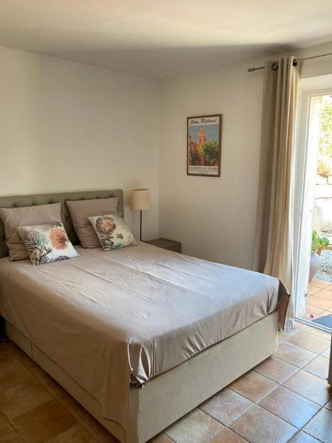 Lone Star House Bed & Breakfast Sainte-Maxime Exterior photo