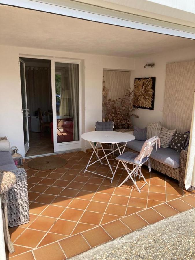 Lone Star House Bed & Breakfast Sainte-Maxime Exterior photo